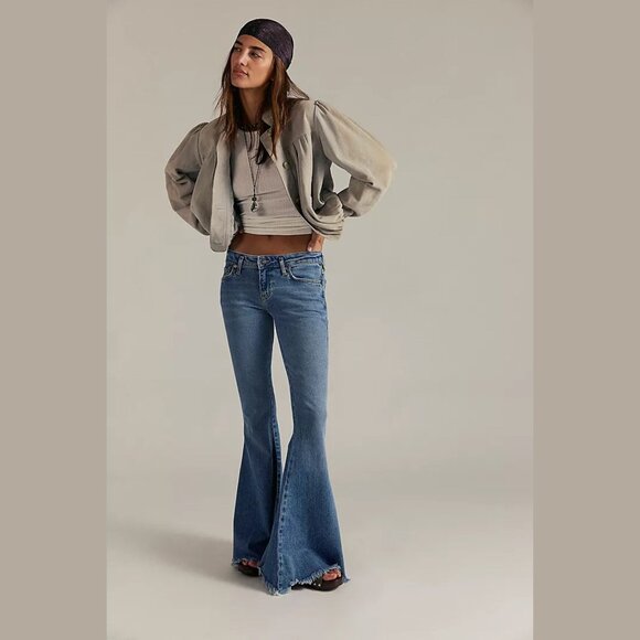 Free People We The Free Emre Low-Rise Flare Jeans Size 29 - 41190 - Picture 3 of 14